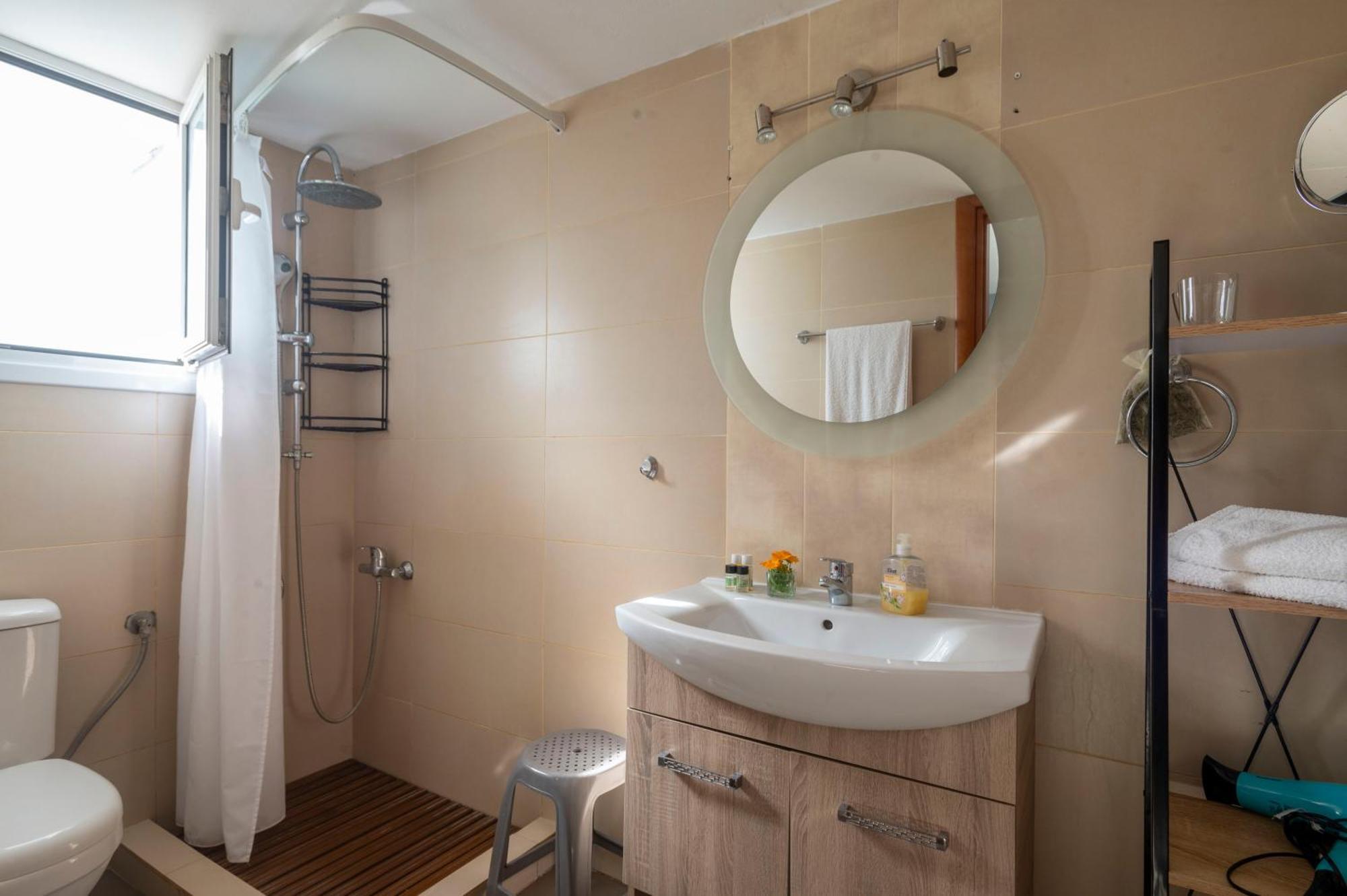 La Vatura Otel Gialova Dış mekan fotoğraf